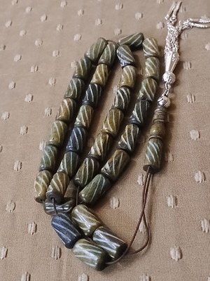 Komboloi genuine bone used with 33 beads and metal elements