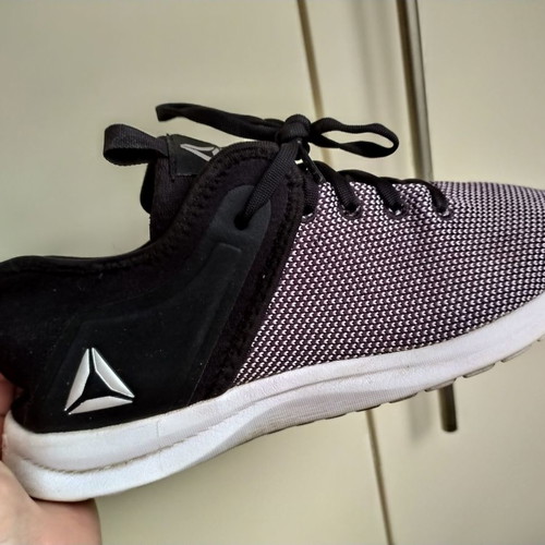 Reebok athletic shoes used, size 38, black and white sock style
