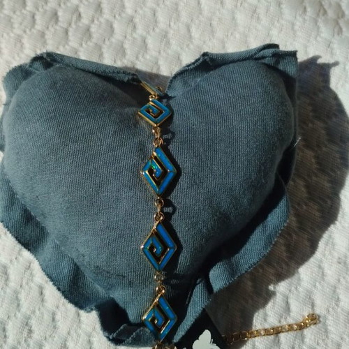 Bracelet chain motif meander gold color with blue, new
