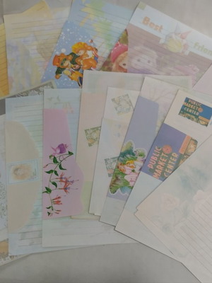 Letter writing set vintage 14 pieces like new