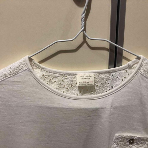 White thin long-sleeve Zara girls blouse like new