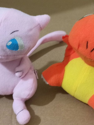 Pokemon 1999 Tomy Plushie Charmander and Mew like new