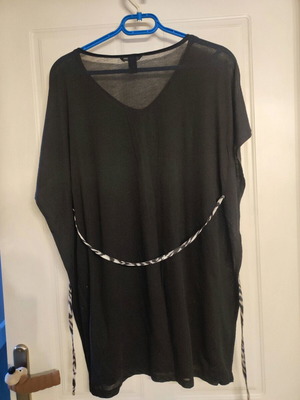H&M blouse dress like new, grey with belt