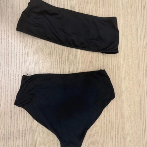 Bikini like new, high-waisted with floral embroidery