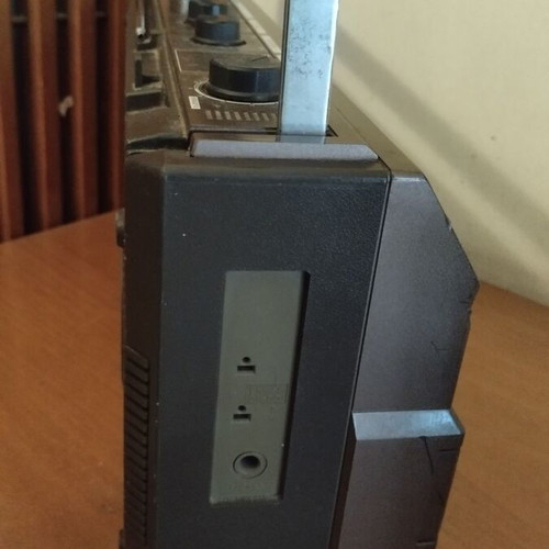 Sharp GF-5454 boombox used, vintage 80s