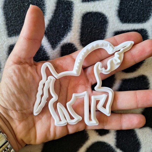 Unicorn Cookie Cutter like new