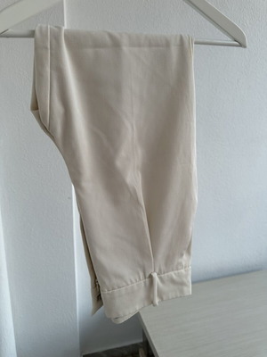 Zara beige pants size M 38 10 like new