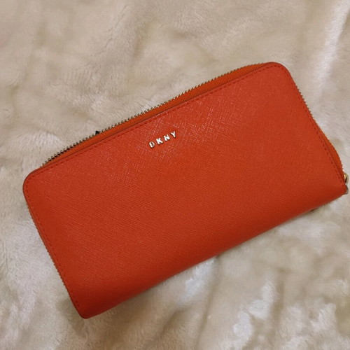DKNY leather wallet like new, red orange