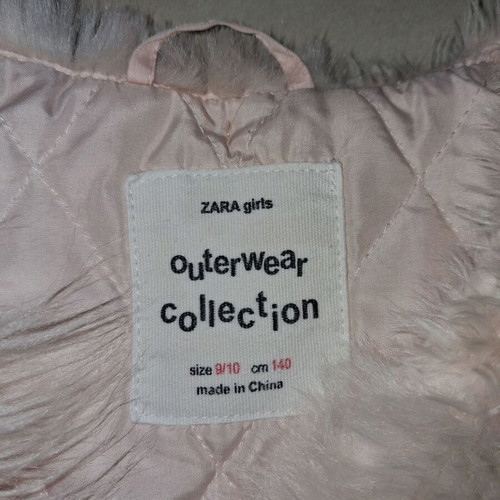 Zara sleeveless fur vest like new for girl 10 years beige