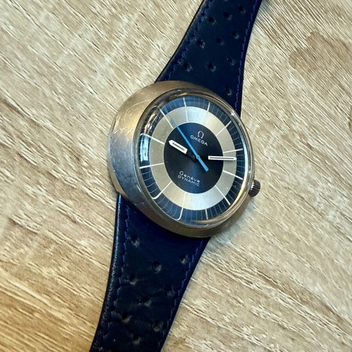 Omega Geneve Dynamic watch used, manual winding, white and blue