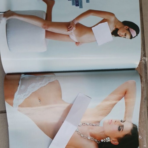 Status magazine June 2006 new, with Mantakena Ergati and Maximos Moumouris
