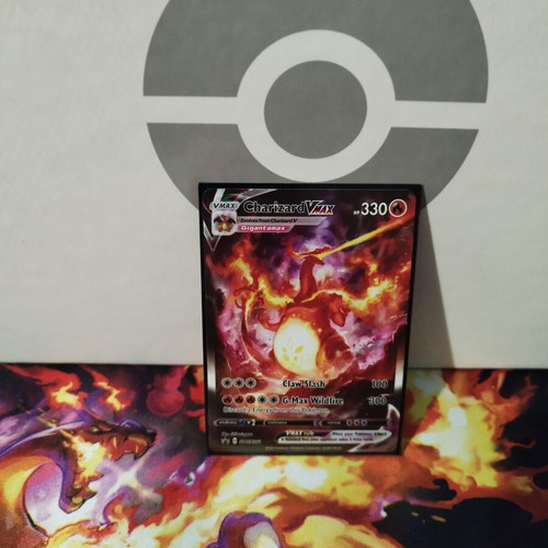 Charizard VMax 261 promo card like new