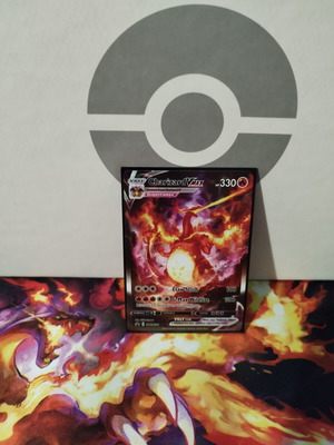 Charizard VMax 261 promo card like new