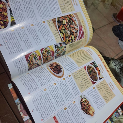 Cookbook series Euκολία στην κουζίνα by Ηλίας Μαμαλάκης new, 11 volumes