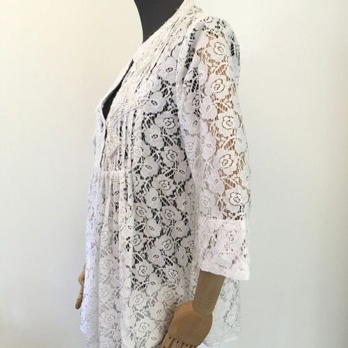 Antica Sartoria by Giacomo Cinque lace top blouse with beads S like new, white
