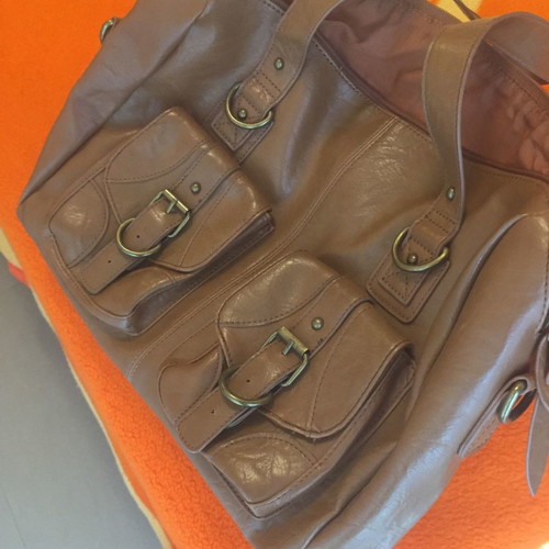 Women's shoulder bag lightly used with long strap