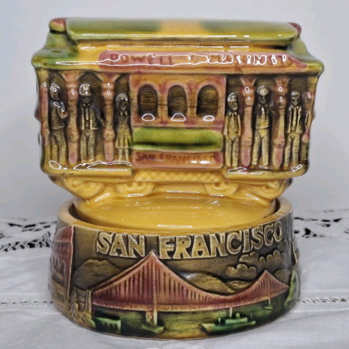 San Francisco Music Box like new souvenir
