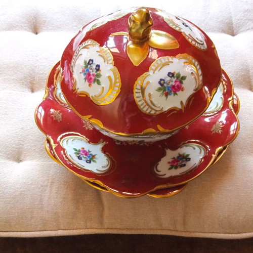 Fountain Plate Porcelain