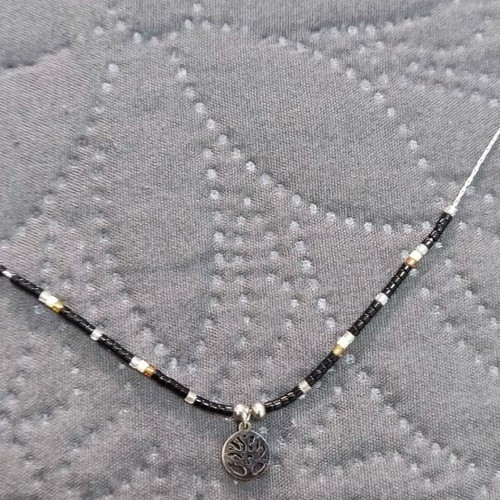 Pendant with beads and tree of life charm adjustable, new