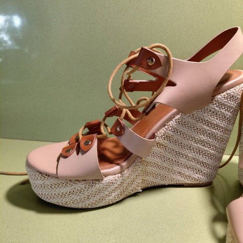Migato platform sandals with laces like new, size 39, beige