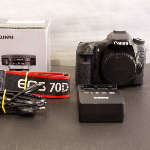 Canon EOS 70D with EF-S 24mm f/2.8 STM lens like new