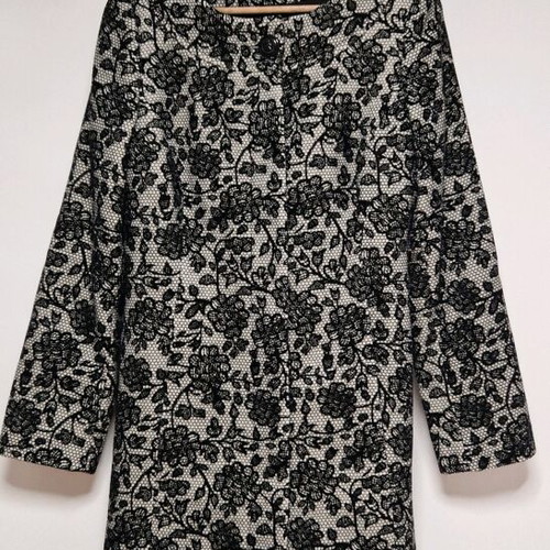 Raxevsky coat Small 60% wool new