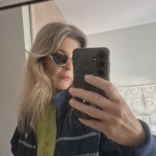 AV Zuma Gold sunglasses like new, gold