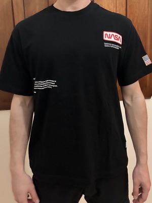 Αντρική μπλούζα κοντομάνικη μεταχειρισμένη, μέγεθος M, μαύρη