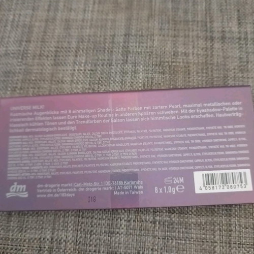 Dm Universe Milk eyeshadow palette new, purple shades
