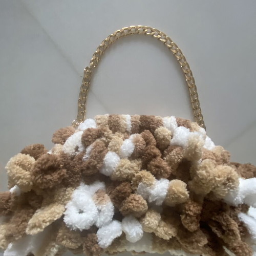 Handmade puffy handbag with detachable chain, like new, white and brown