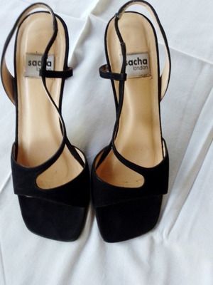 Black sandals used size 38 nubuck leather