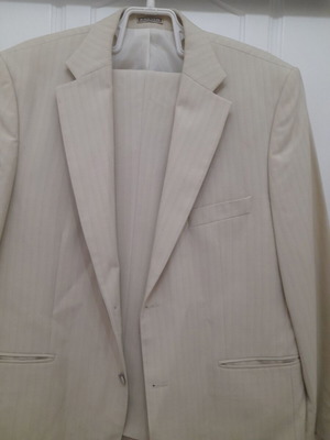 Men's beige suit No 52 KARTER like new