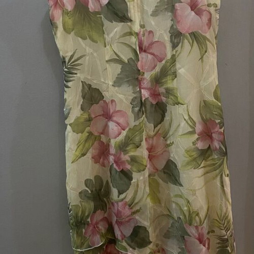 Vintage floral summer dress, airy, like new, size large