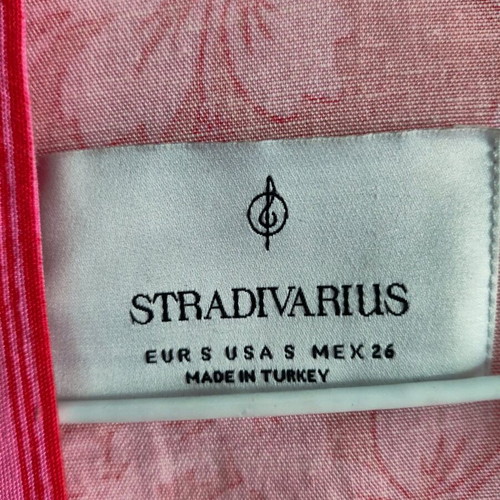 Stradivarius summer fuchsia kimono with Hawaiian pink flowers like new