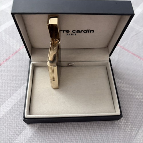 Pierre Cardin lighter black and gold 90s like new