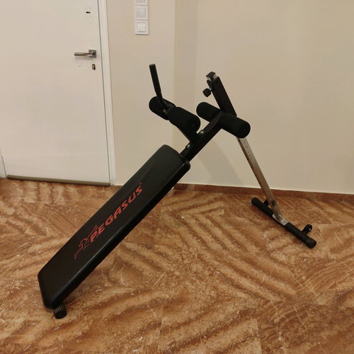Adjustable abdominal bench with 10 levels like new