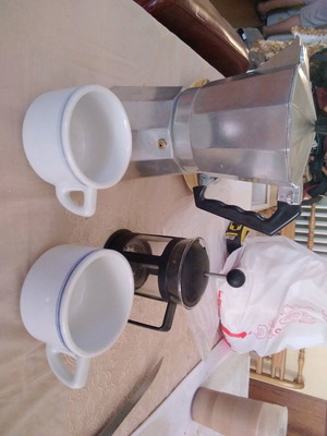 Coffee maker like new with all accessories in excellent condition