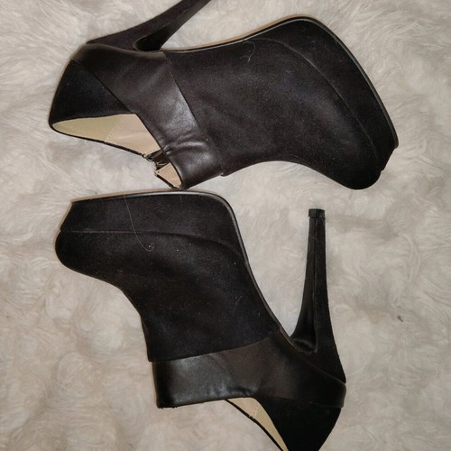 Black pumps like new, size 38, heel 12.5 cm