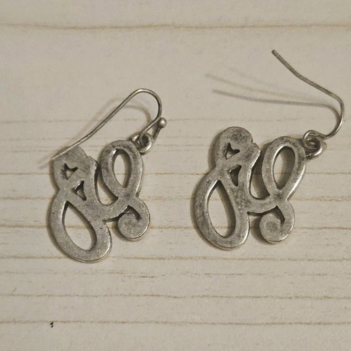 Guess earrings hanging like new, retro 2000