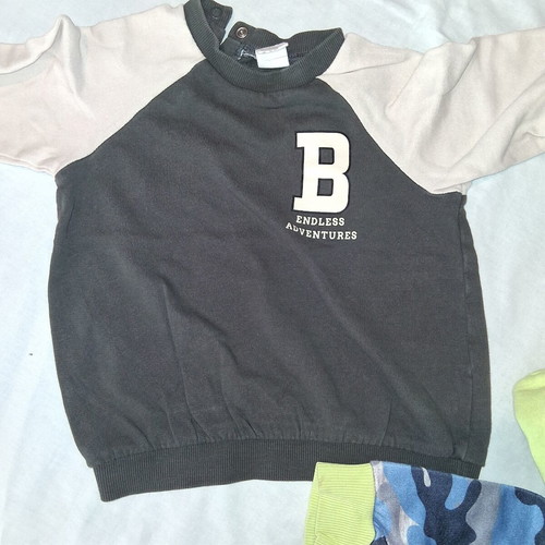 Baby sweatshirts winter used, 1-2 years old