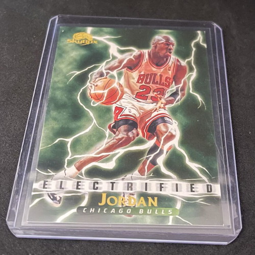 Michael Jordan Electrified basketball card