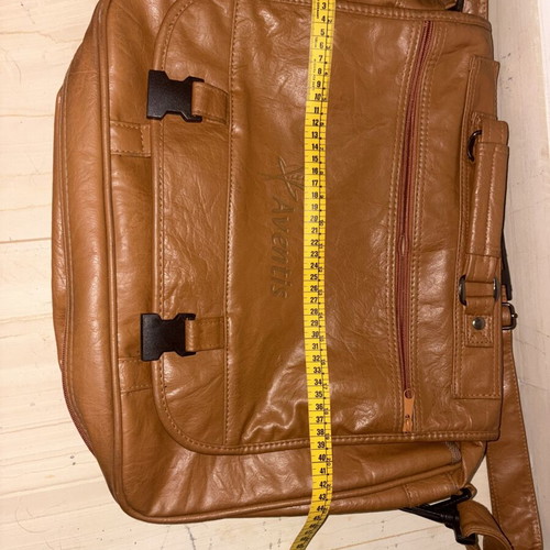 Vintage Aventis laptop bag shoulder briefcase, like new, brown