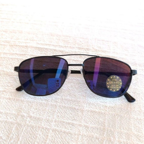 Vintage 80s-90s sunglasses new with UV 100 protection