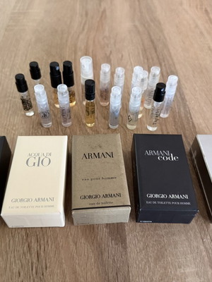 Συλλογή αρωμάτων Armani σαν καινούργια με 4 μινιατούρες και 17 testers