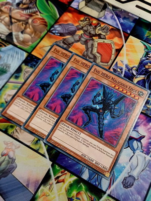 Evil HERO Malicious Edge playset near mint condition, 3 cards