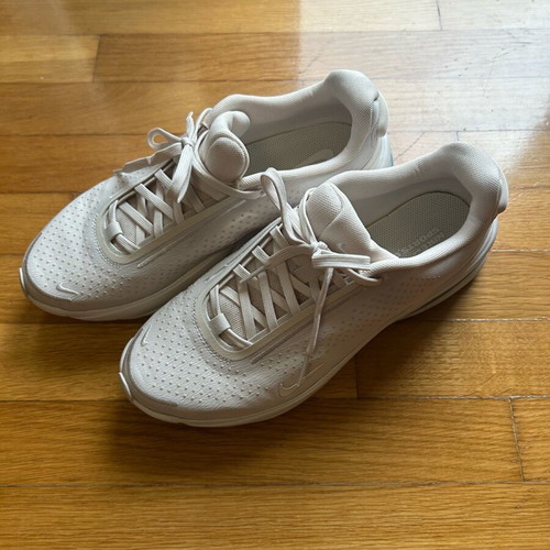 Air Zoom Upturn SC unisex running sports shoes beige like new