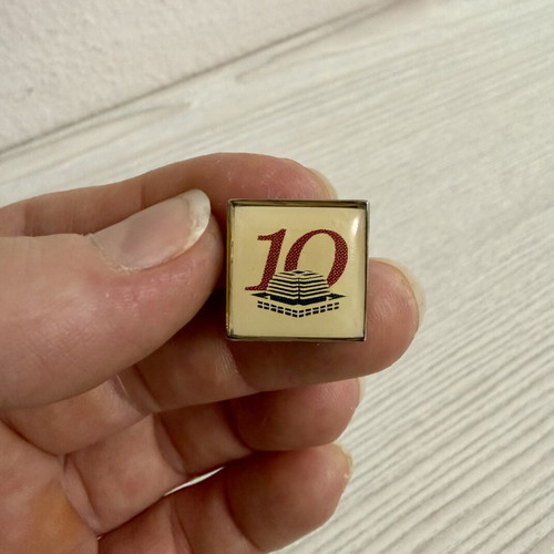 Commemorative pin for 10 years of Onassis Cardiac Surgery Center
