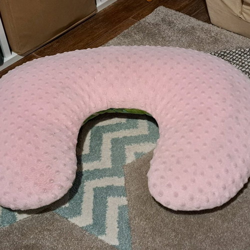Jukki Croissant Nursing Pillow used, double-sided