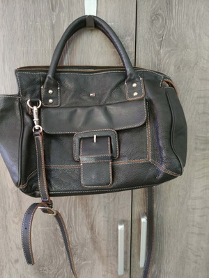 Tommy Hilfiger handbag used