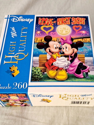 Mini παζλ Disney 260 κομματιών καινούργιο με Μίκυ και Μίνι